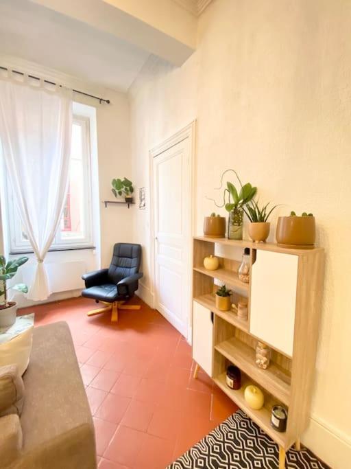 Ferienwohnung Le Jardin Secret De Nady Carcassonne Exterior foto